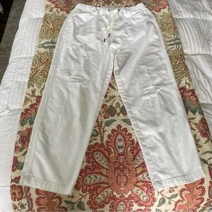 Aerie White Distressed Pull On Elastic Waist Cropped Jeans Size Medium